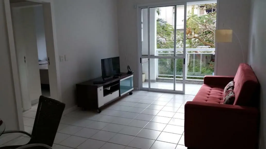 דירה Florianópolis Bem Localizado Com Sacada, Churrasqueira, Garagem E Split ברזיל